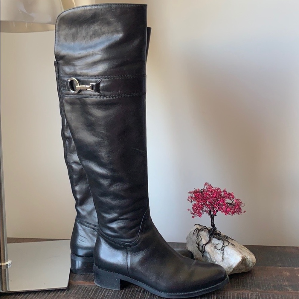 EUC Browns leather knee high boots